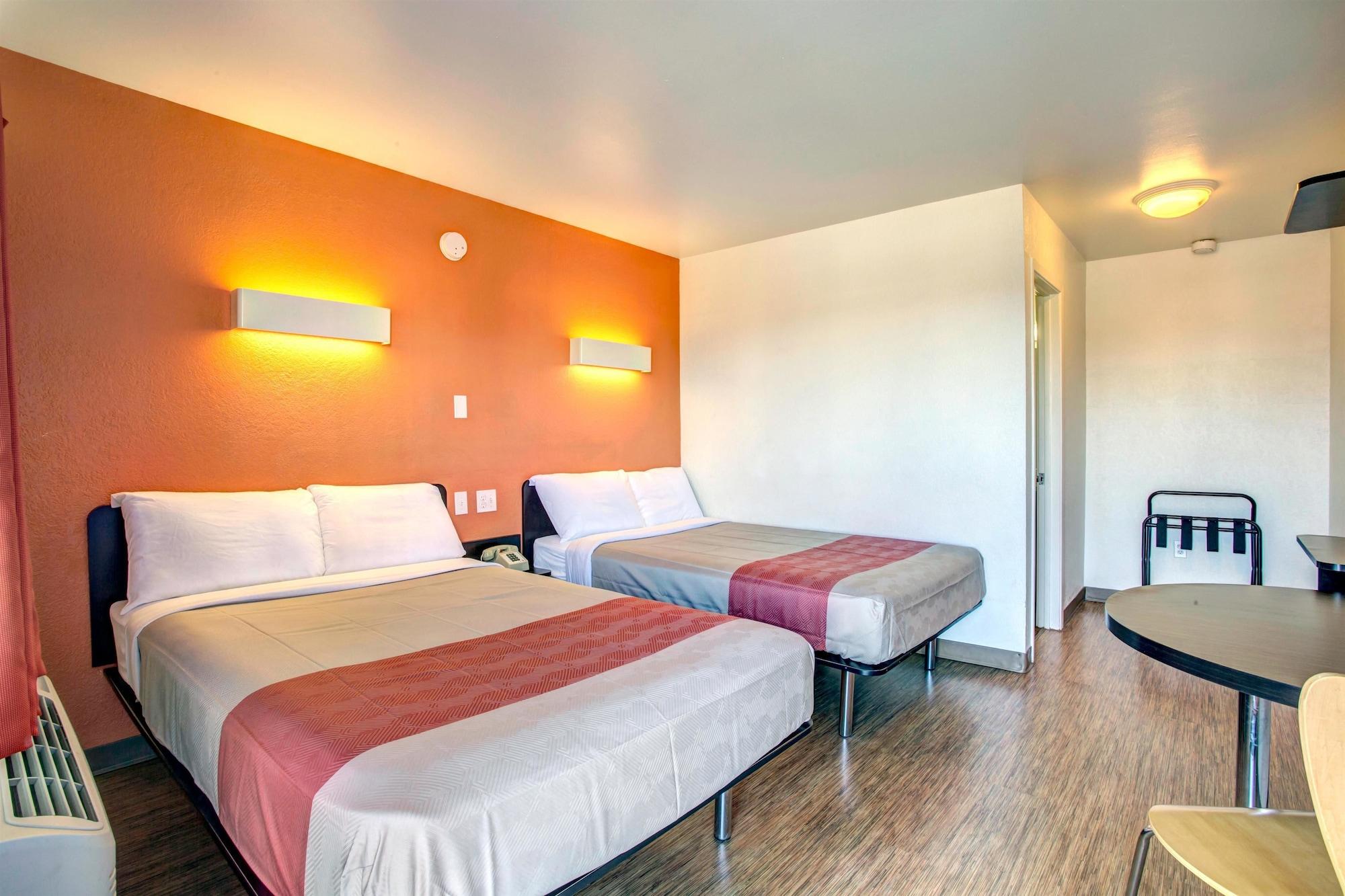 6-murfreesboro, Tn Hotel